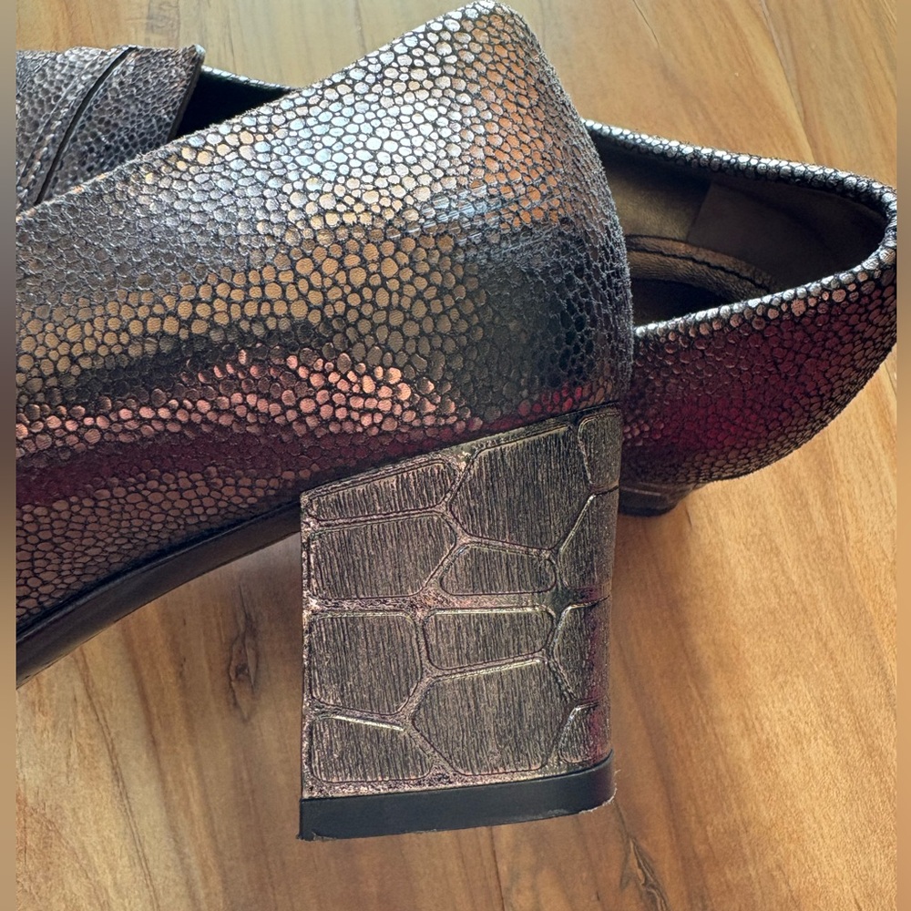 Lanvin Metallic Loafers - Picture 2 of 7